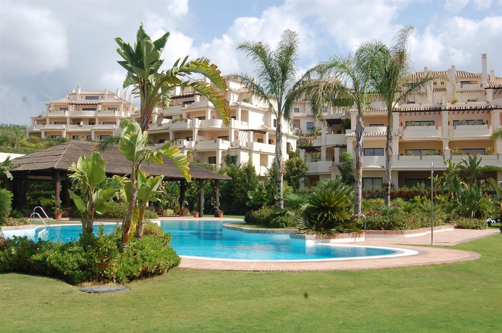 Apartment Benahavís € 395.000,-