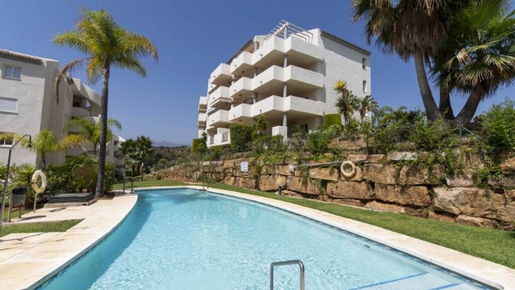 Appartement Elviria € 375.000,-