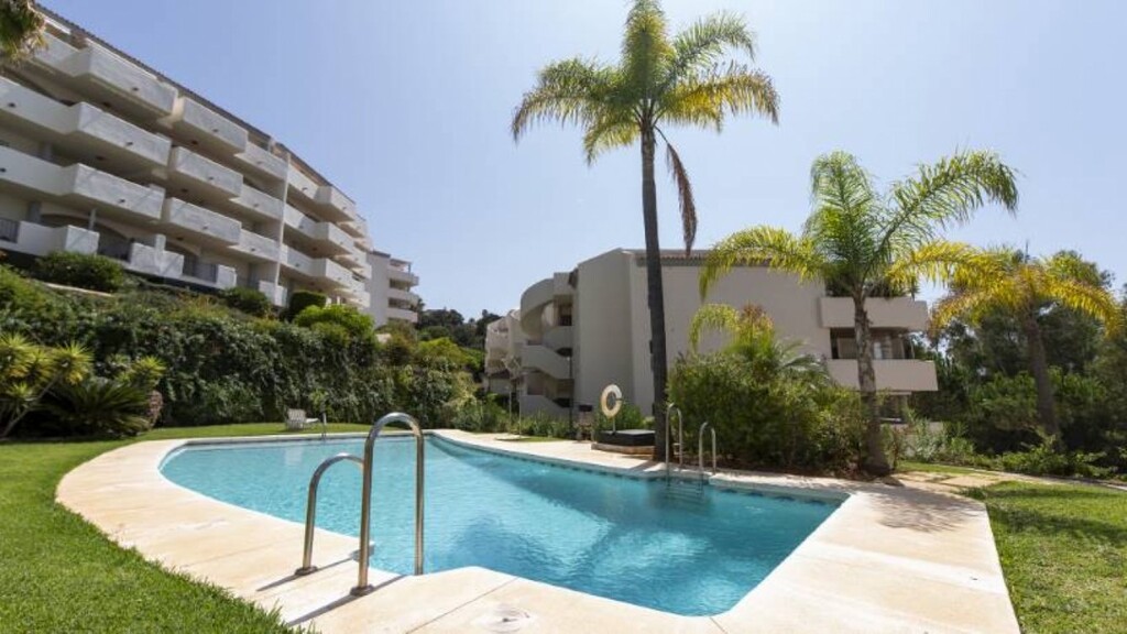 Appartement Elviria € 375.000,-