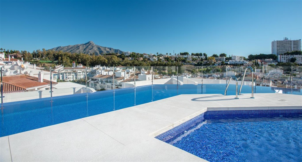 Appartement Nueva Andalucía € 395.000,-