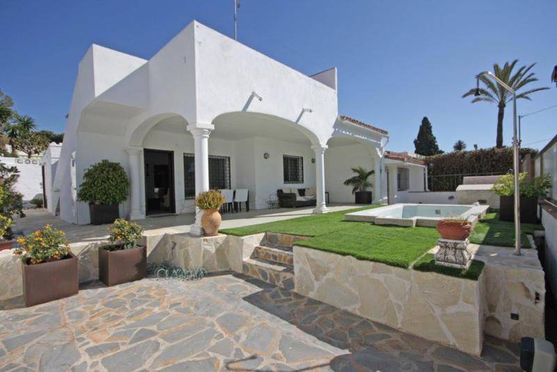 Villa Cerrado de Elviria Playa € 595.000,-