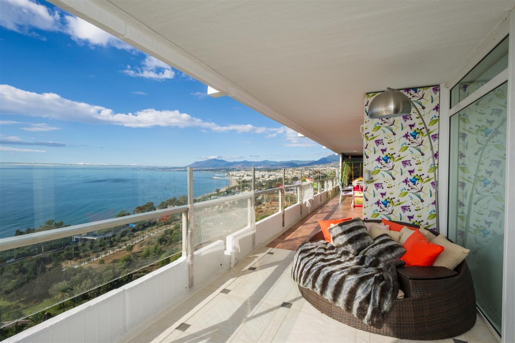 Apartment Marbella East € 1.600.000,-