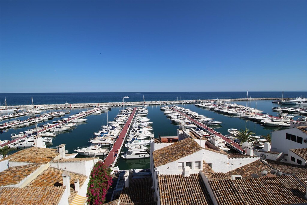 Penthouse Puerto Banús € 2.000.000,-