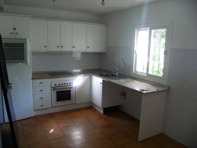 Villa Artola € 850.000,-