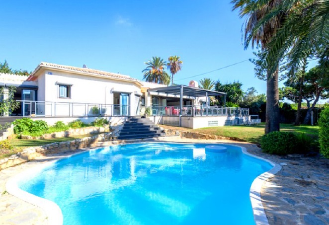 Villa Artola Baja