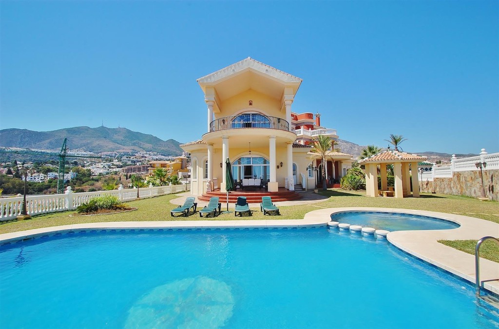 Villa Benalmádena € 4.200.000,-