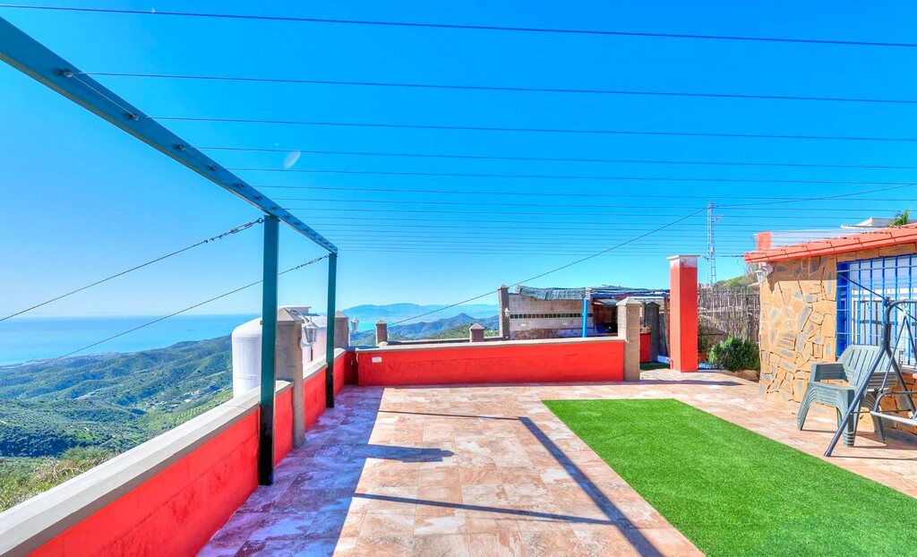 Country Home Moclinejo € 536.000,-