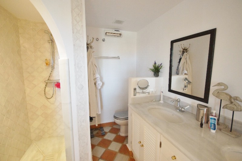 Appartement Golf Miraflores € 335.000,-