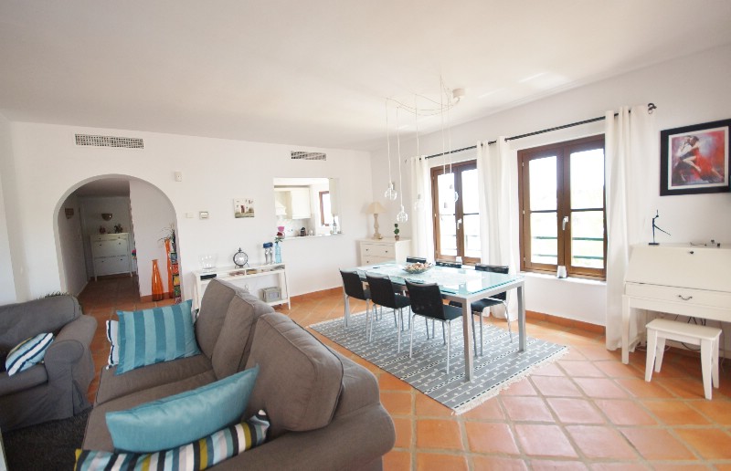 Appartement Golf Miraflores € 335.000,-