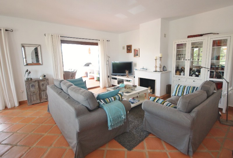Appartement Golf Miraflores € 335.000,-
