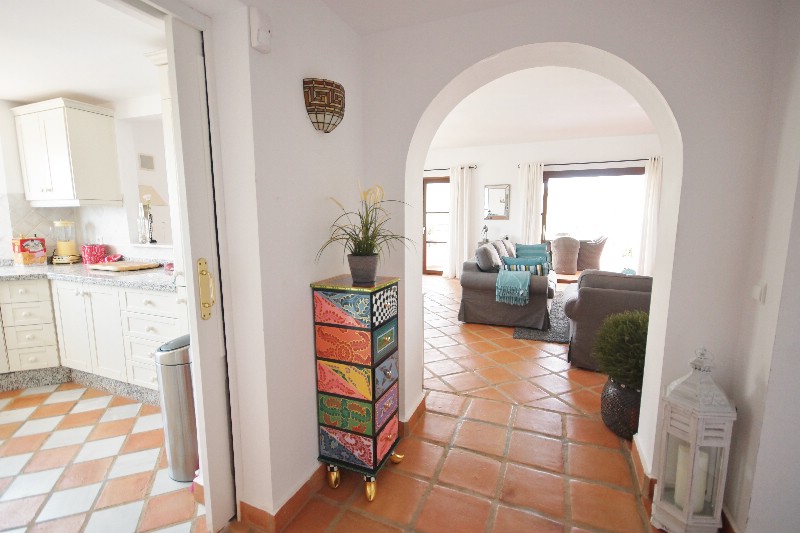 Appartement Golf Miraflores € 335.000,-