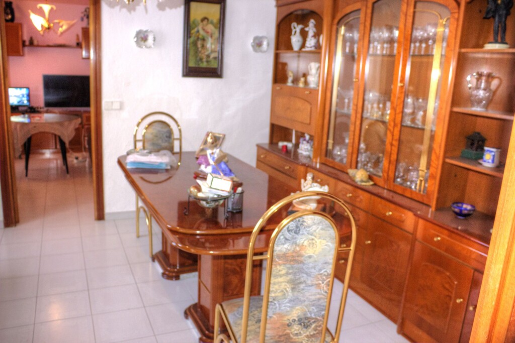 260008.jpg