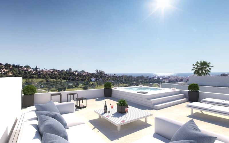 Villa New Golden Mile € 1.395.000,-