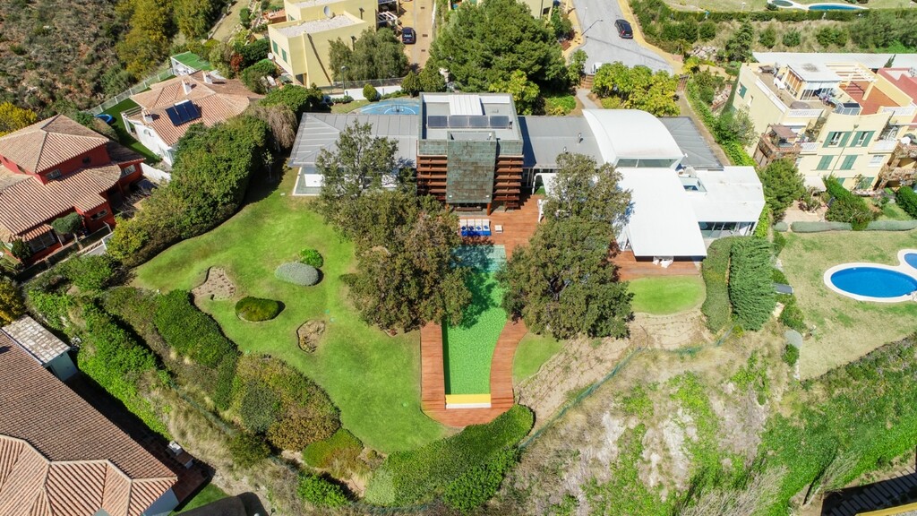 Villa Benalmádena € 4.975.000,-