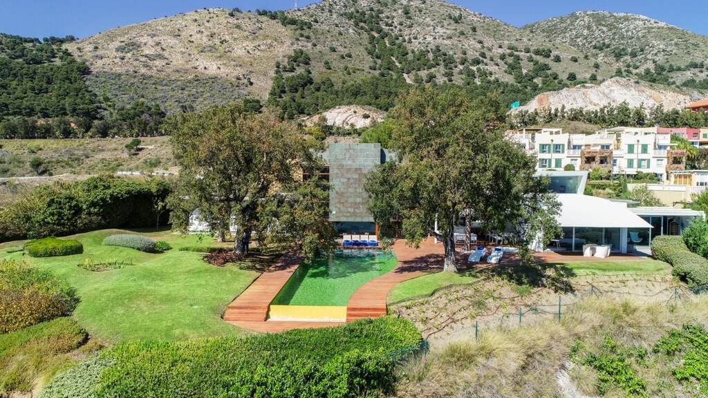 290045.jpg