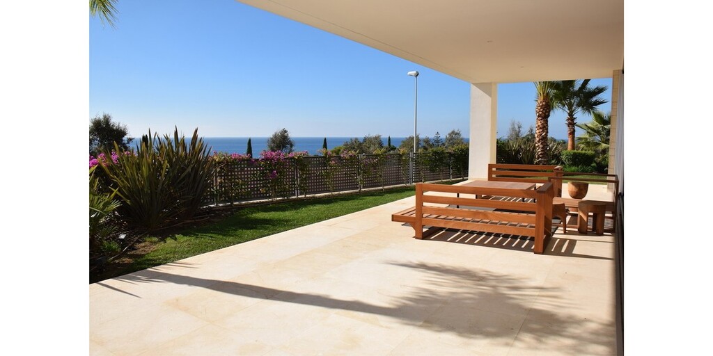 Villa Río Real € 2.600.000,-