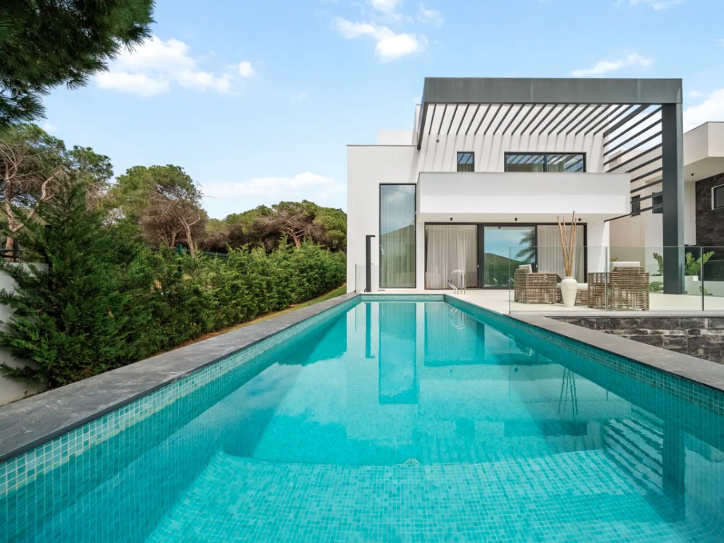Villa Marbesa € 3.595.000,-