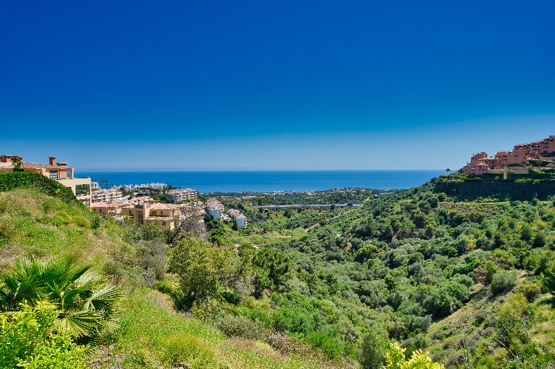 Appartement Calahonda € 375.000,-