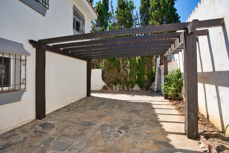 Villa Las Chapas € 1.875.000,-