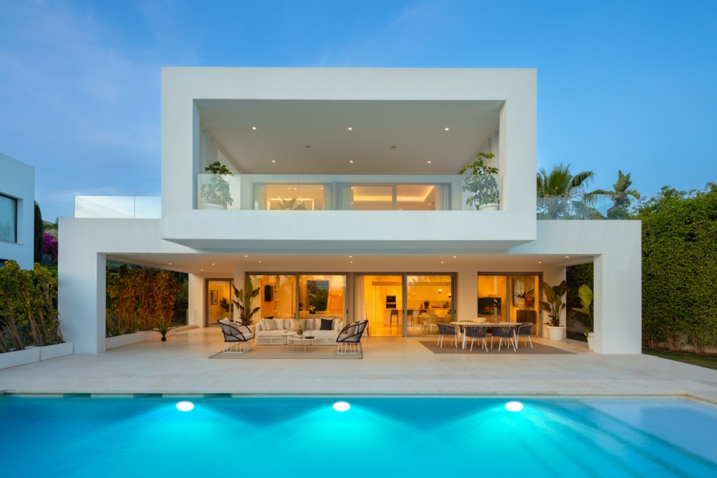 Villa Nueva Andalucía € 3.595.000,-