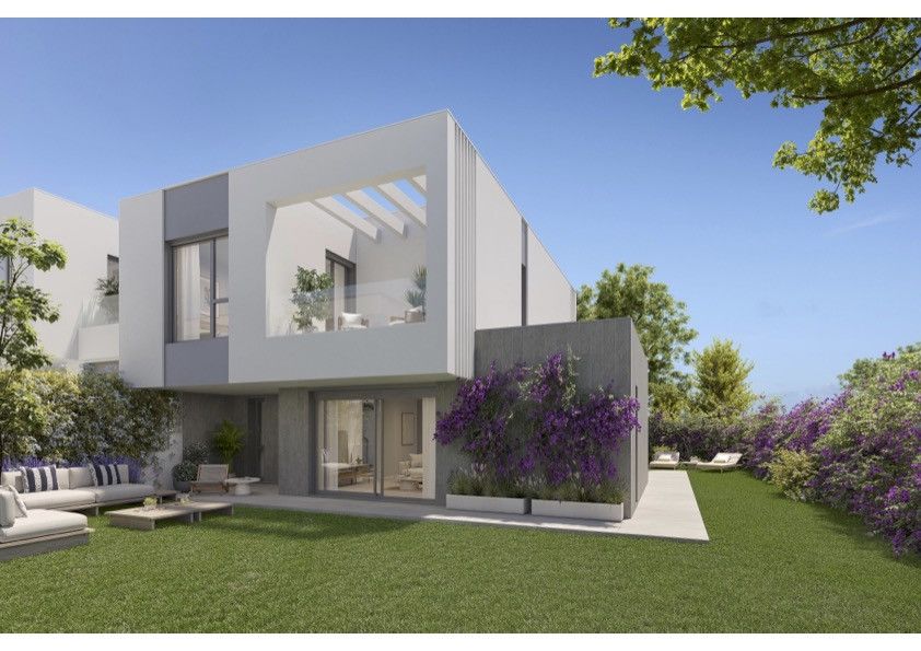 Rijtjeshuis Elviria Playa € 880.000,-