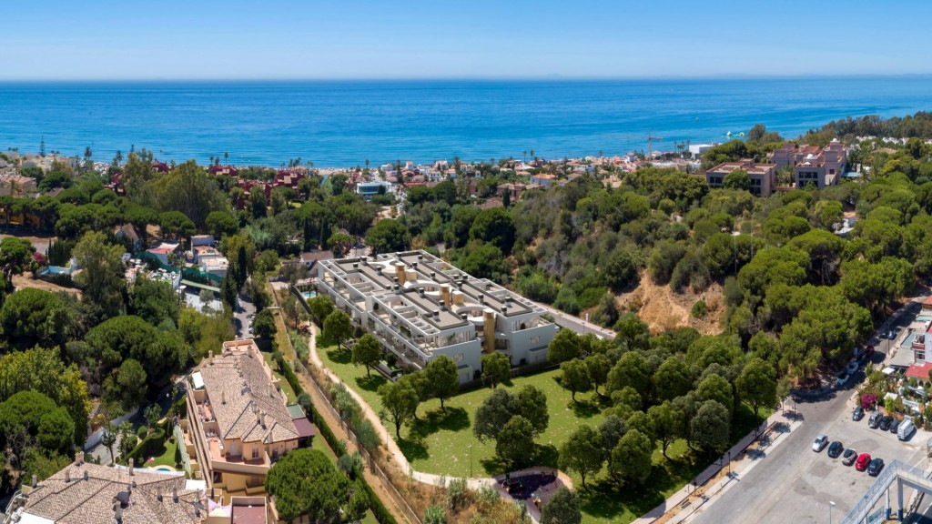 Rijtjeshuis Elviria Playa € 880.000,-