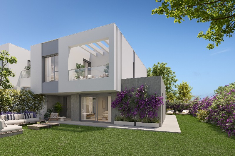 Rijtjeshuis Elviria Playa € 880.000,-