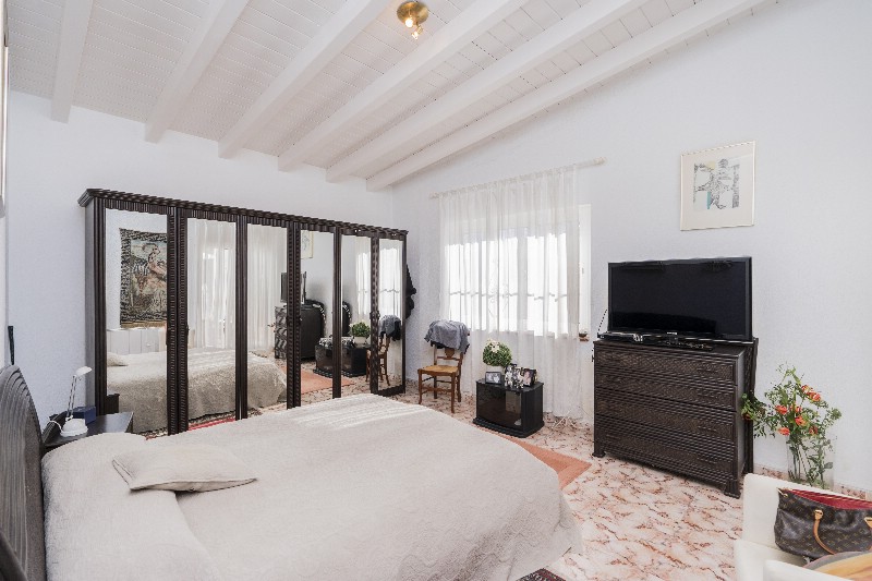 Vrijstaande villa Torrenueva € 1.195.000,-