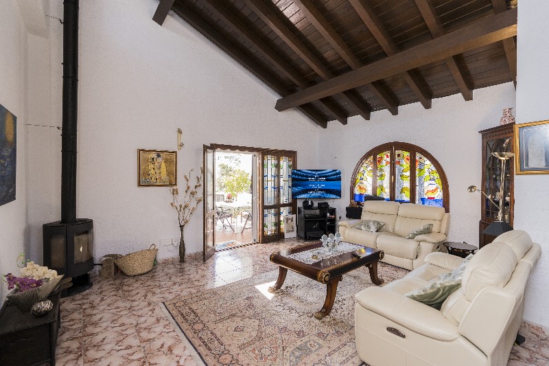 Vrijstaande villa Torrenueva € 1.195.000,-