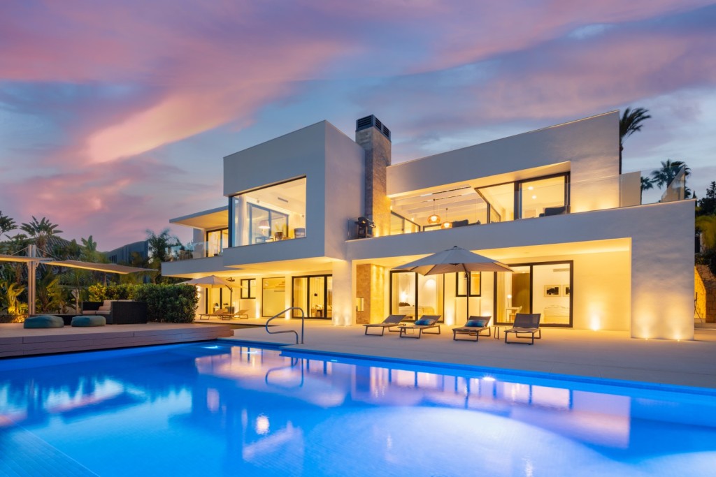 Villa Nueva Andalucía € 7.650.000,-