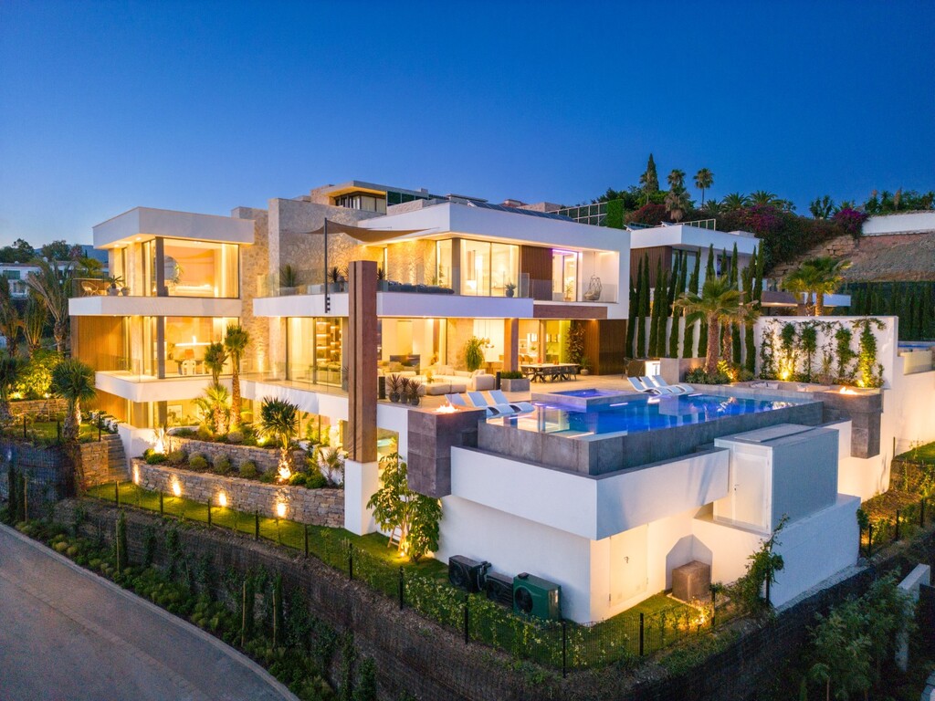 Villa Benahavís € 10.995.000,-