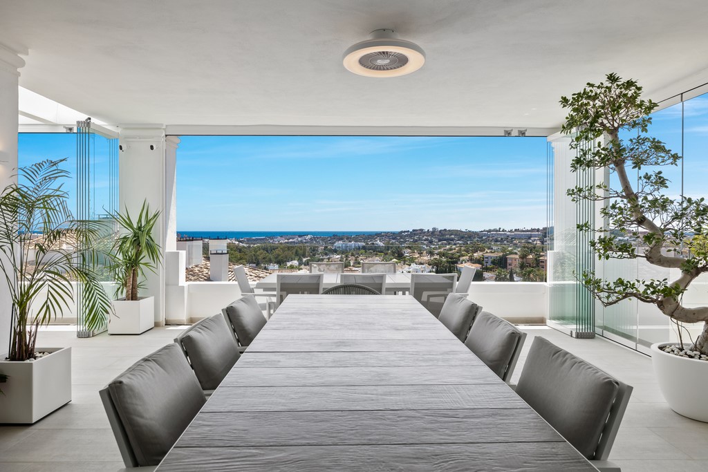 Apartment Nueva Andalucía € 4.300.000,-