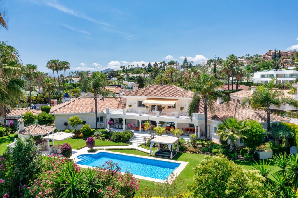 Villa Nueva Andalucía € 6.900.000,-
