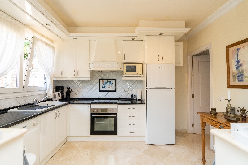 Vrijstaande villa Torrenueva € 1.375.000,-