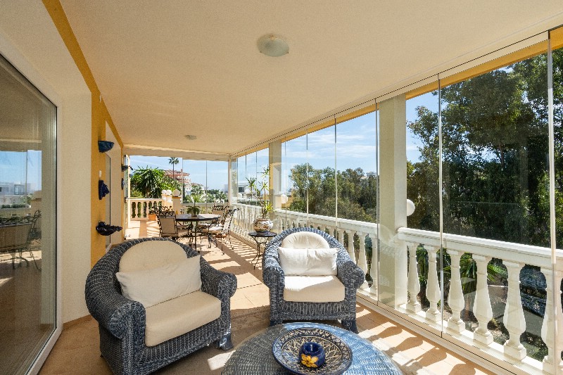 Vrijstaande villa Torrenueva € 1.375.000,-