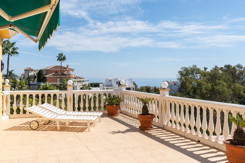 Vrijstaande villa Torrenueva € 1.375.000,-