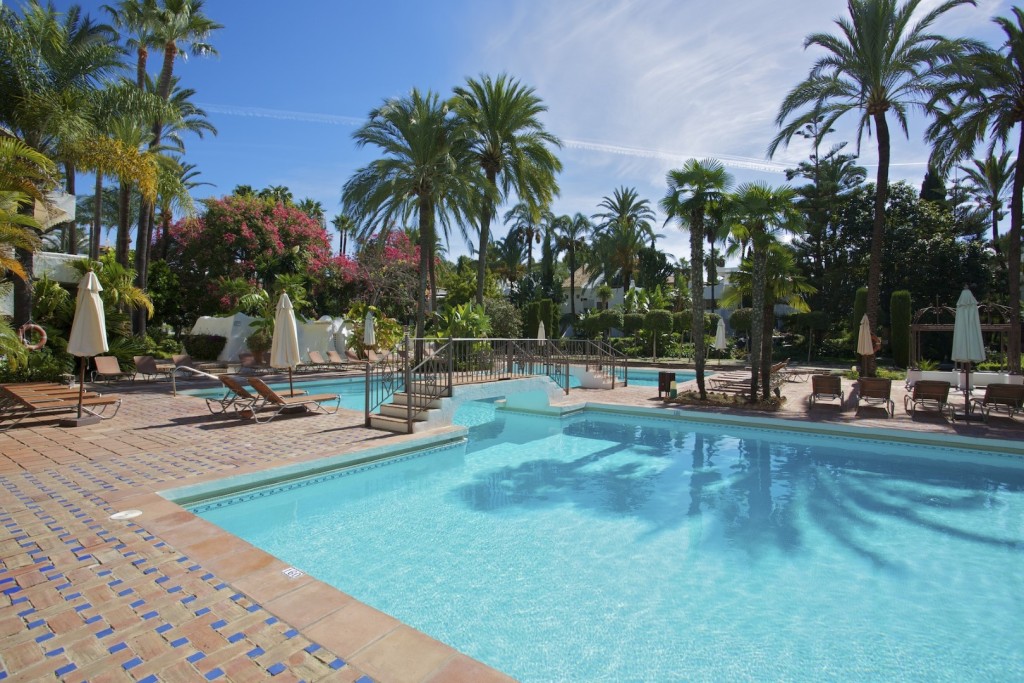 Apartment Puerto Banús € 950.000,-