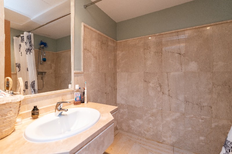 Appartement Casares € 325.000,-