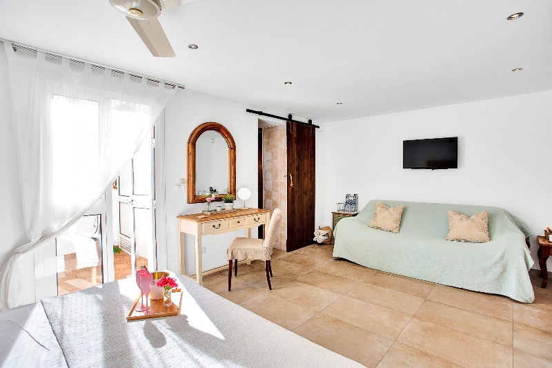 Villa Marbesa € 2.150.000,-