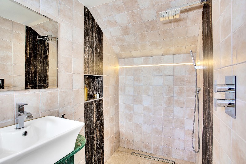 Villa Marbesa € 2.150.000,-