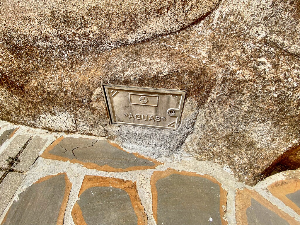 260380.jpg