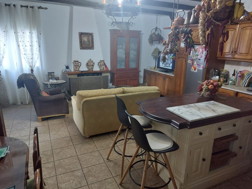 271168.jpg