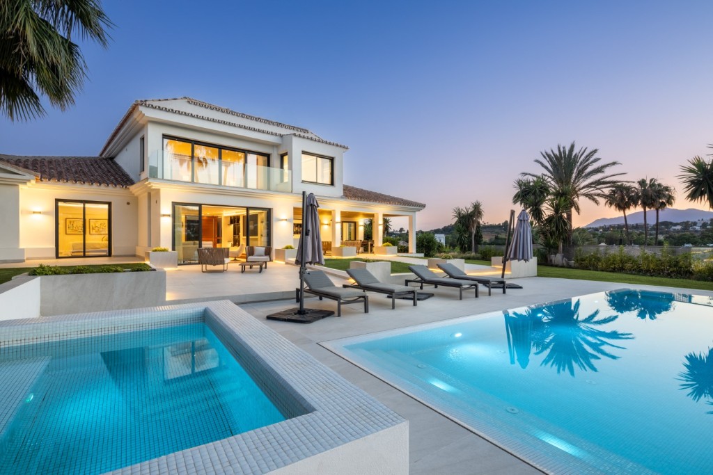 Villa Nueva Andalucía € 5.695.000,-