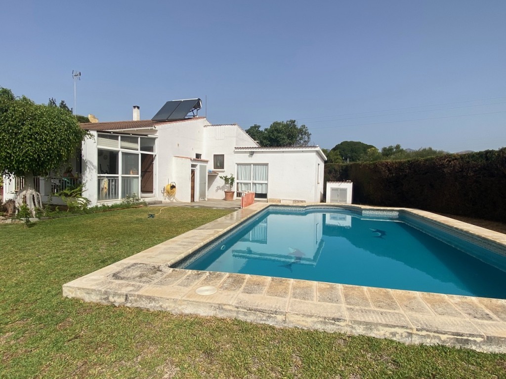 Villa New Golden Mile € 699.000,-