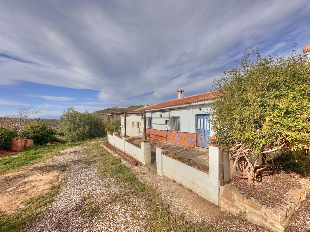 Landhuis Villanueva de la Concepción € 325.000,-