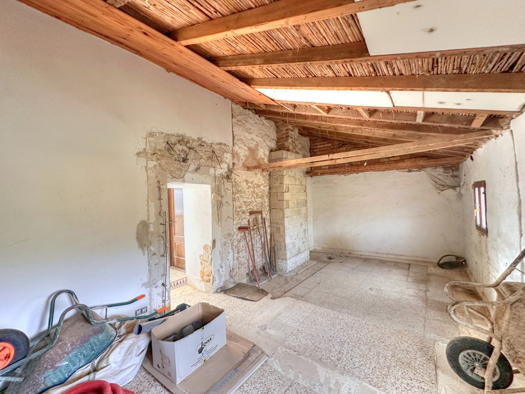Landhuis Villanueva de la Concepción € 325.000,-