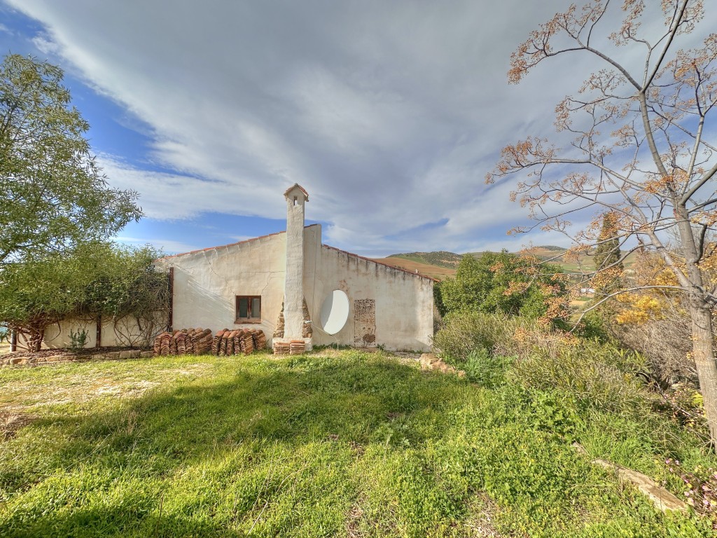 Landhuis Villanueva de la Concepción € 325.000,-