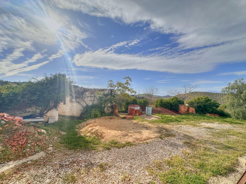 Landhuis Villanueva de la Concepción € 325.000,-