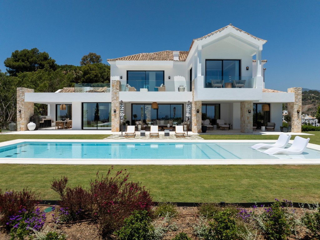 Detached Villa Benahavís € 10.900.000,-