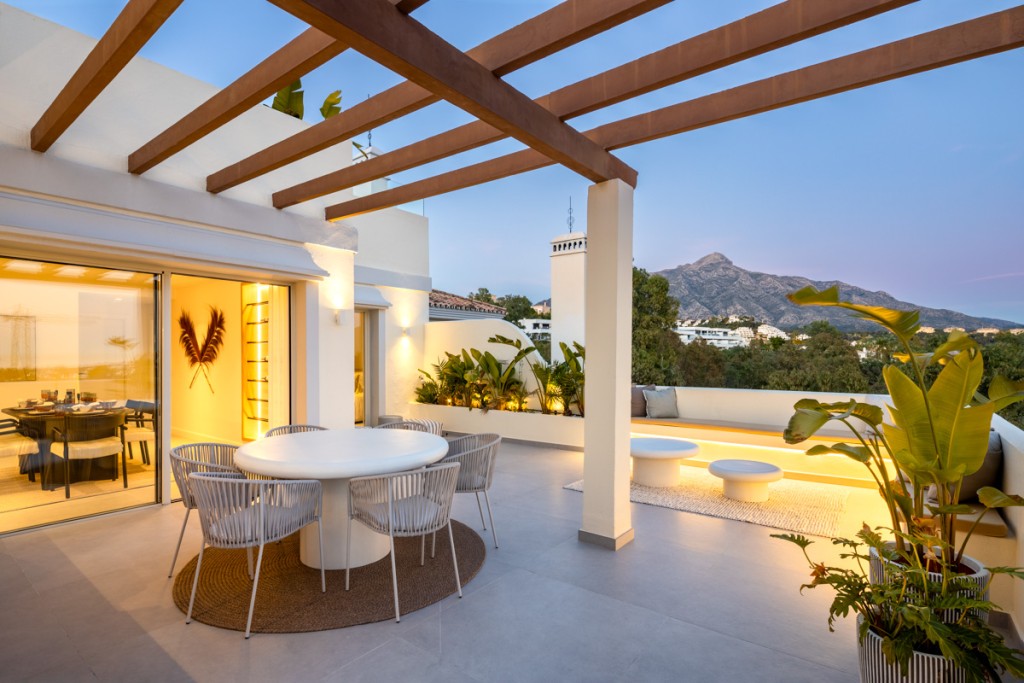 Duplex Penthouse Nueva Andalucía € 2.380.000,-